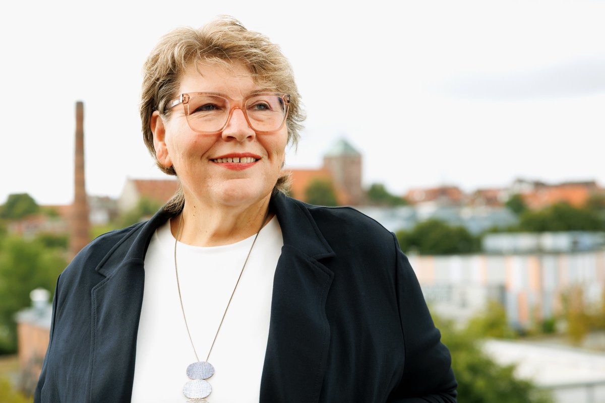 Britta Schröder im Freien